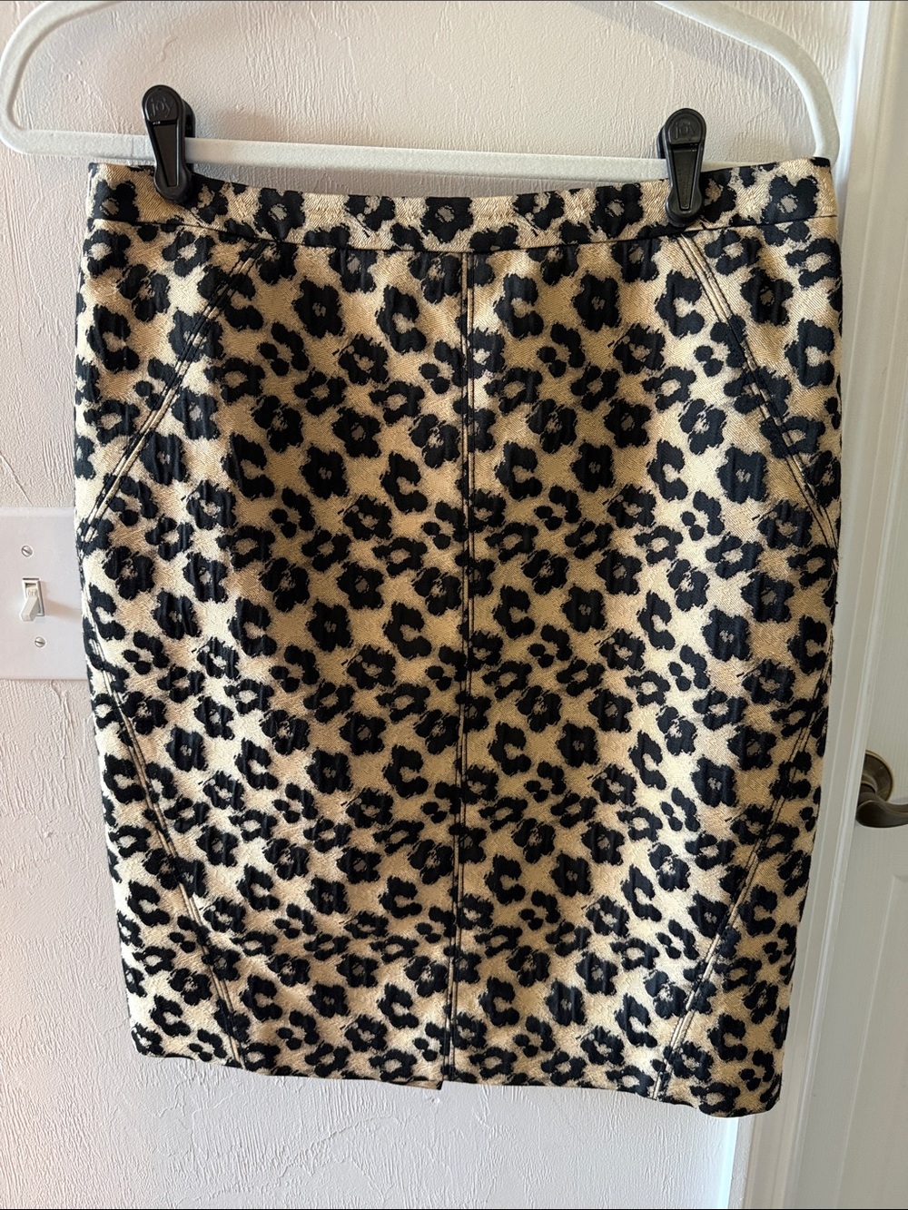 Ann Taylor leopard skirt